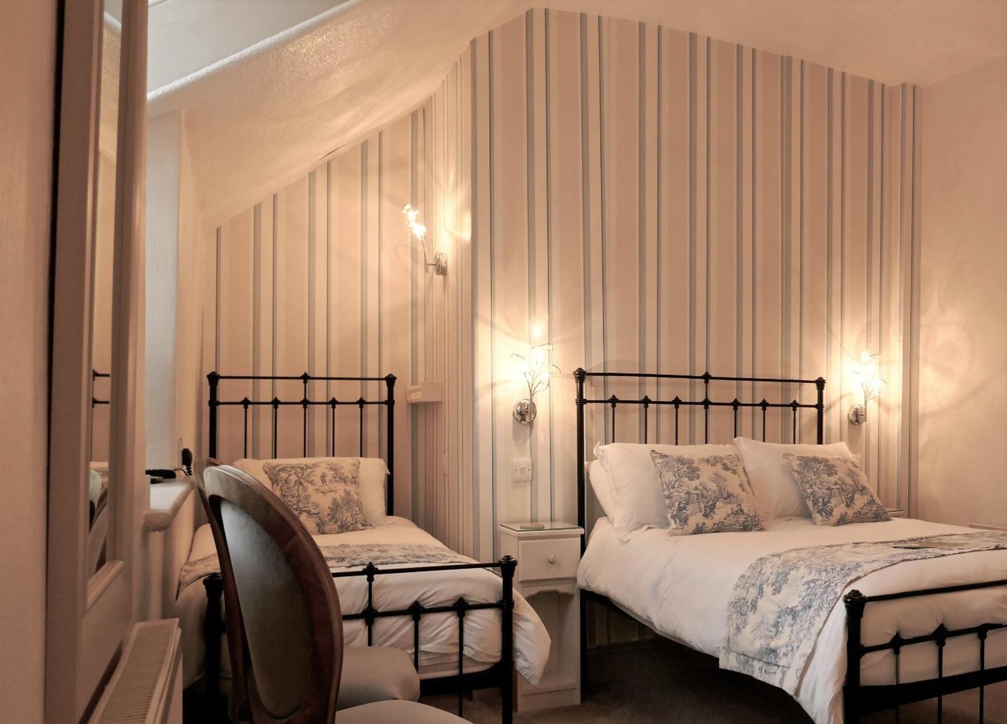 אמבלסייד 2 Cambridge Villas B & B מראה חיצוני תמונה