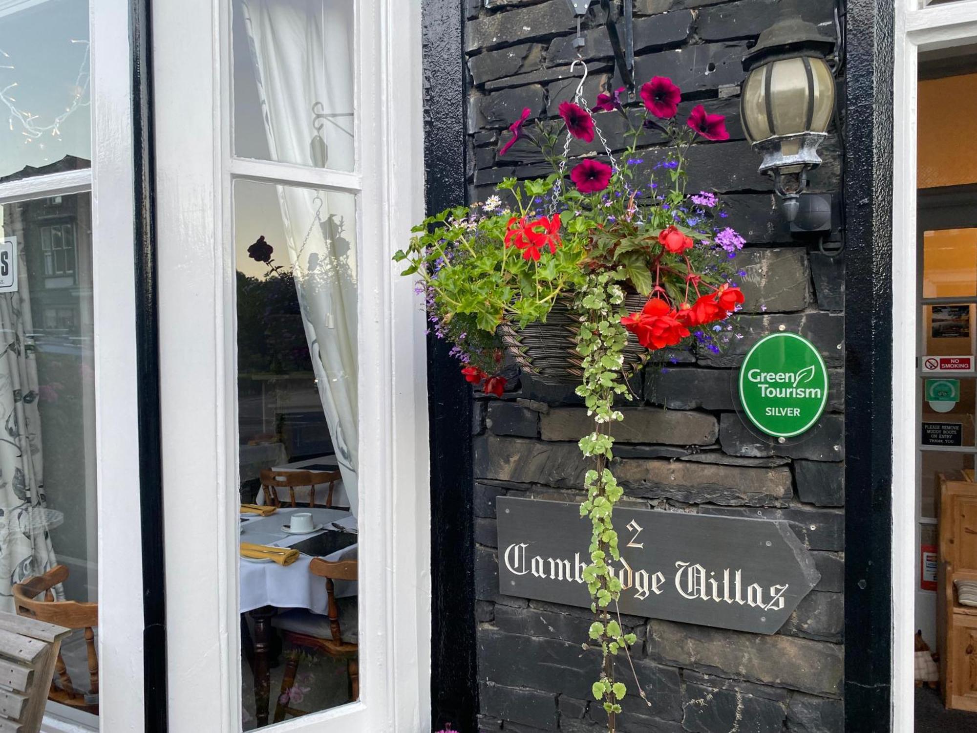 אמבלסייד 2 Cambridge Villas B & B מראה חיצוני תמונה